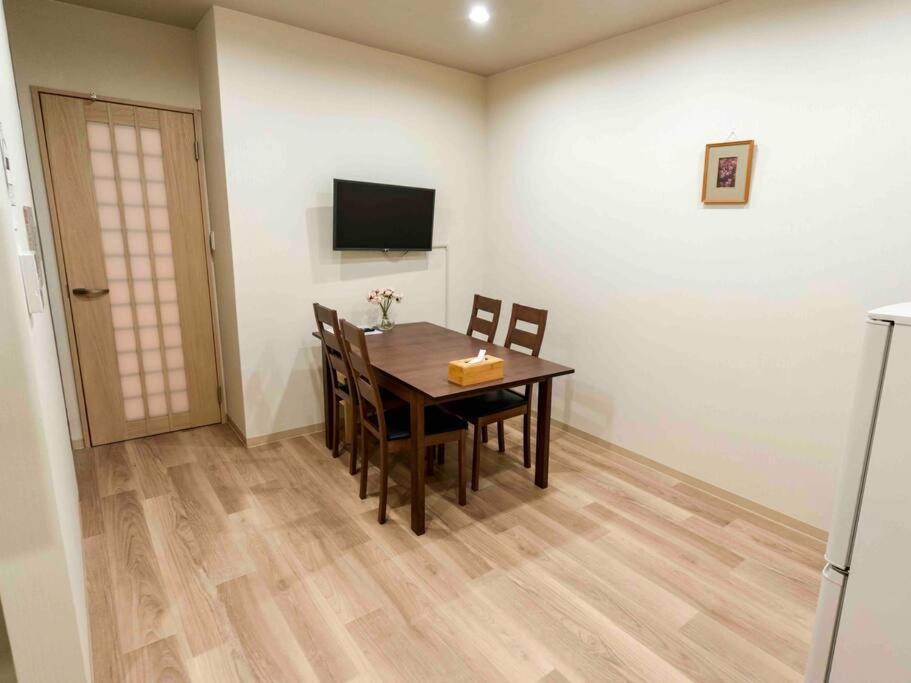 吉福屋/机场直达/3分步行地铁jr/14分usj/心斋桥/難波 Villa Osaka Buitenkant foto