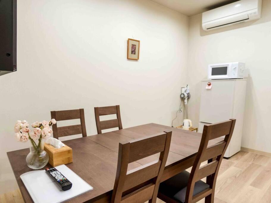 吉福屋/机场直达/3分步行地铁jr/14分usj/心斋桥/難波 Villa Osaka Buitenkant foto
