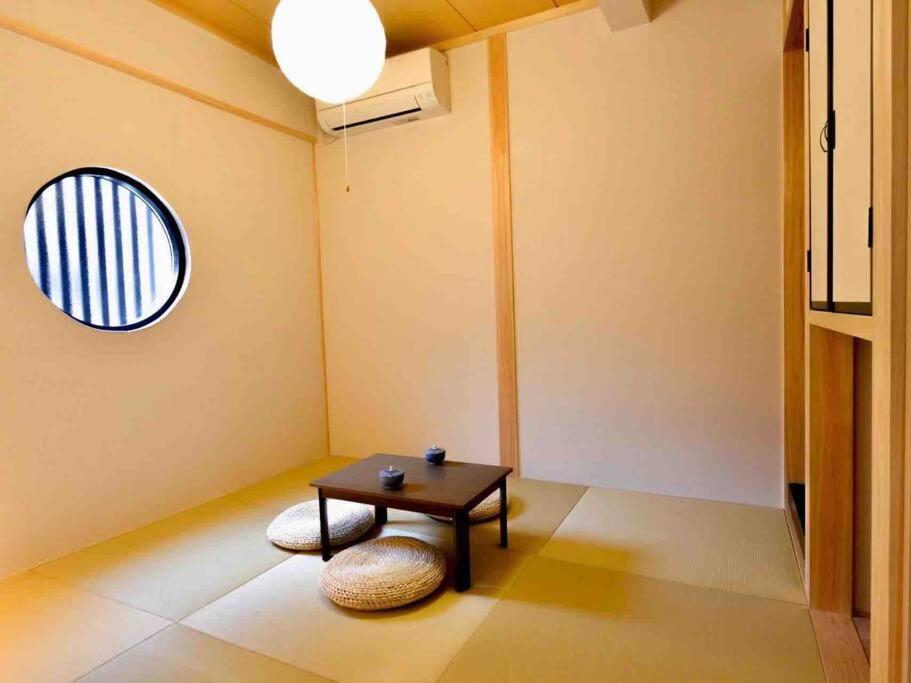 吉福屋/机场直达/3分步行地铁jr/14分usj/心斋桥/難波 Villa Osaka Buitenkant foto