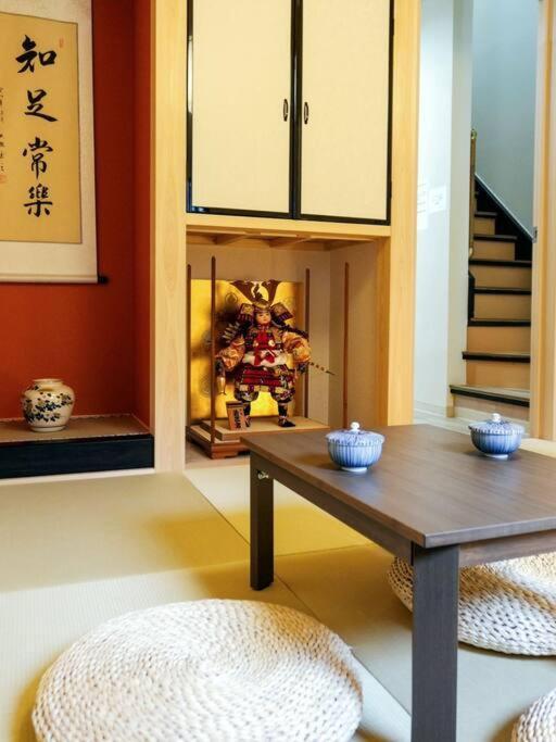 吉福屋/机场直达/3分步行地铁jr/14分usj/心斋桥/難波 Villa Osaka Buitenkant foto